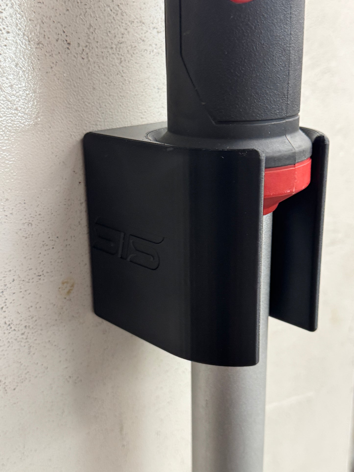 STS Auto Design Tools STSMW12STP - Milwaukee M12 Stick Transfer Pump Magnetic Holder
