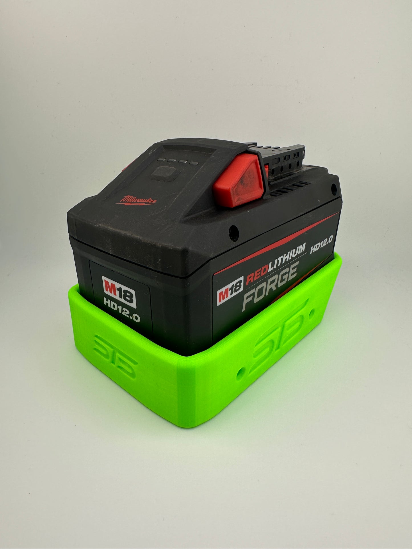 STS Auto Design MW1812FT – Flexible Milwaukee M18 12.0 Forge Magnetic Battery Cover