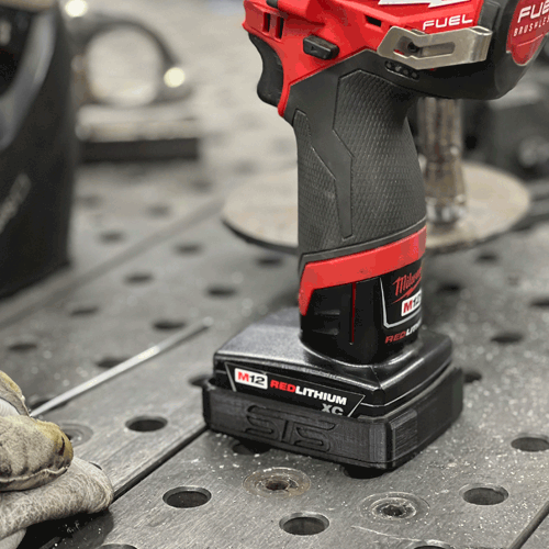 STS Auto Design MW12XC – Milwaukee M12 XC Magnetic Battery Cover