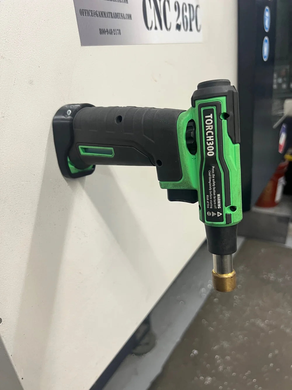 STS Auto Design Tools Magnetic Torch Holder – SNT300