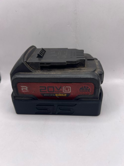 STS Auto Design DWDCB205G - DCB205G/MB204 Magnetic Battery Cover