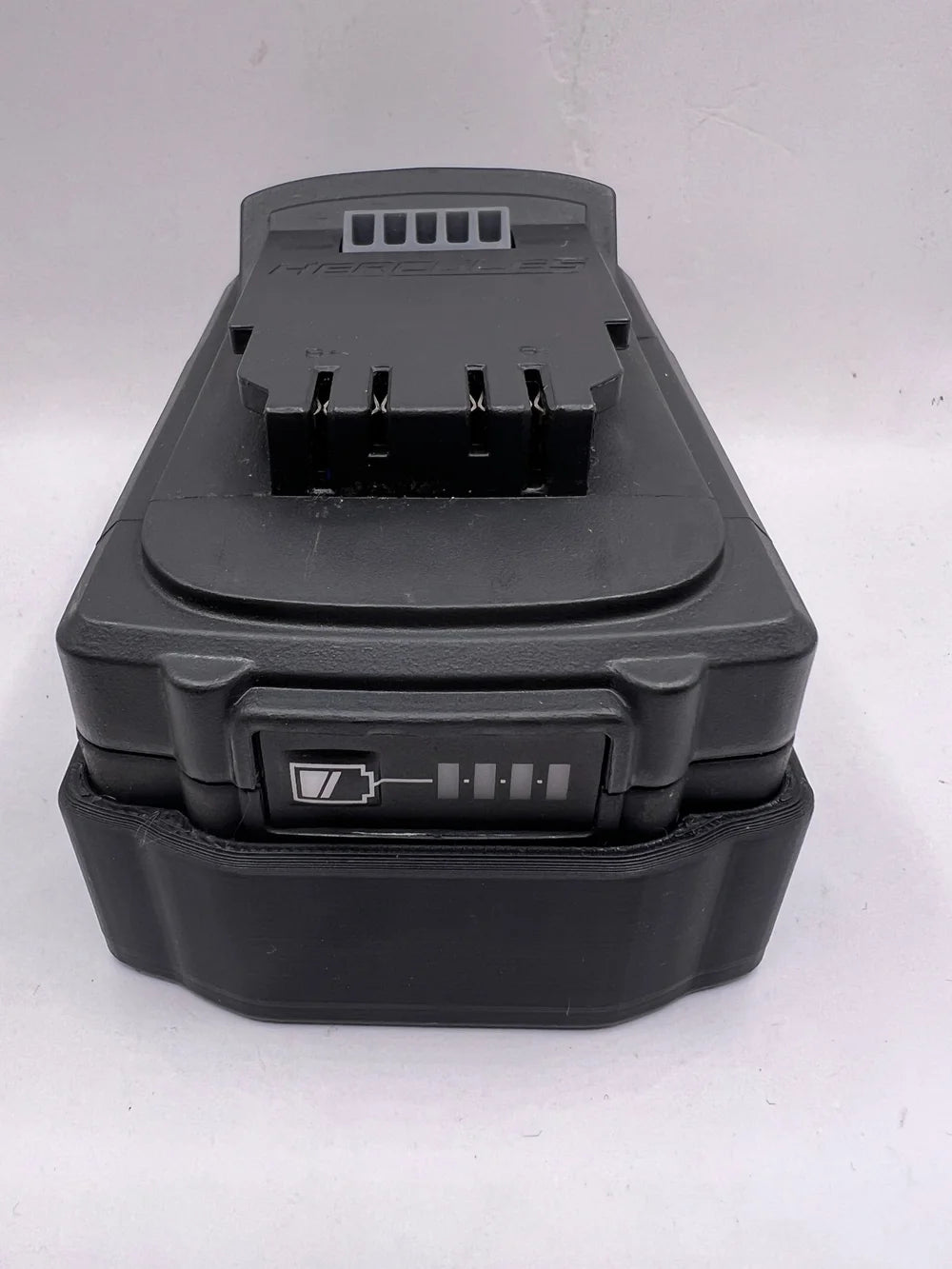 STS Auto Design HC2050 – Hercules 20V 5.0Ah Magnetic Battery Cover