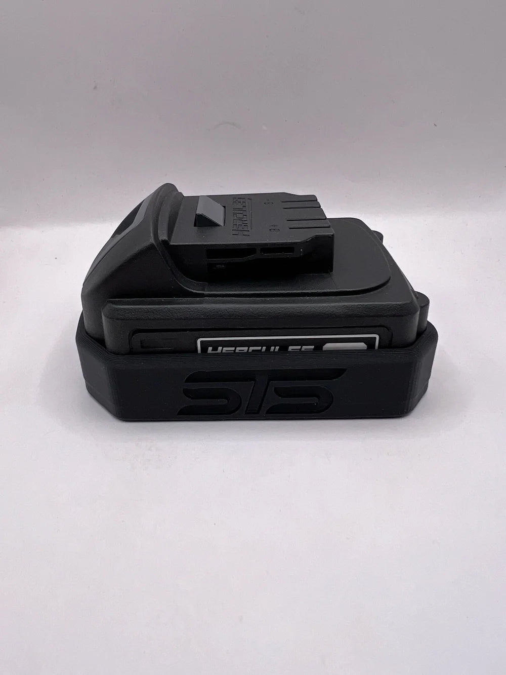 STS Auto Design HC1220 – Hercules 12V 2.0Ah Magnetic Battery Cover