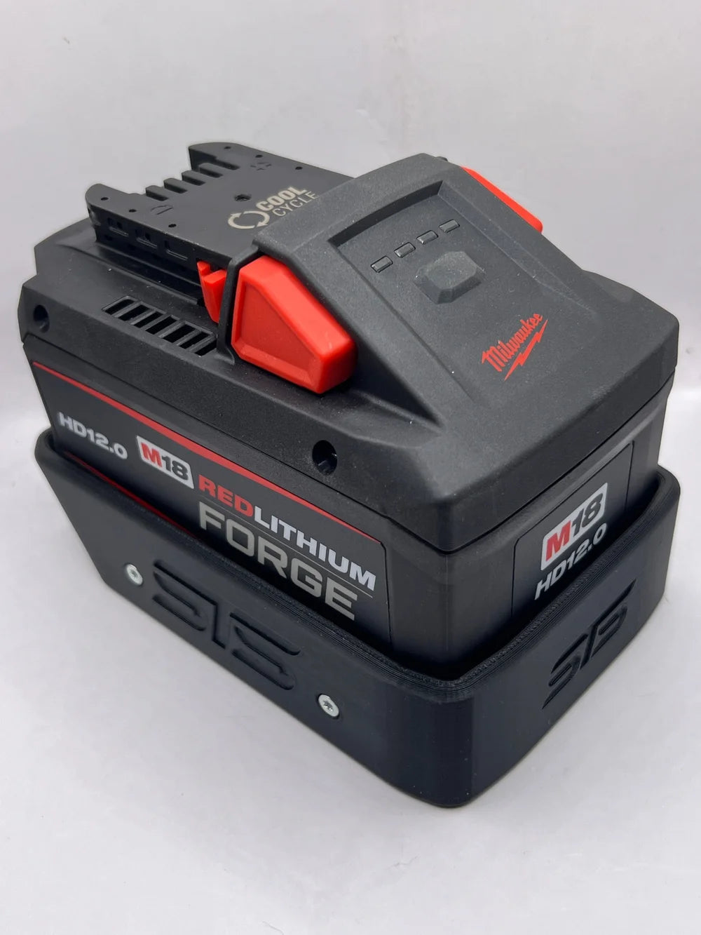 STS Auto Design MW1812F – Milwaukee M18 12.0 Forge Magnetic Battery Cover