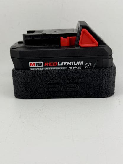 STS Auto Design Tools MW18HXSO — Milwaukee M18 HIGH OUTPUT XC5.0 Slip-On Magnetic Battery Cover