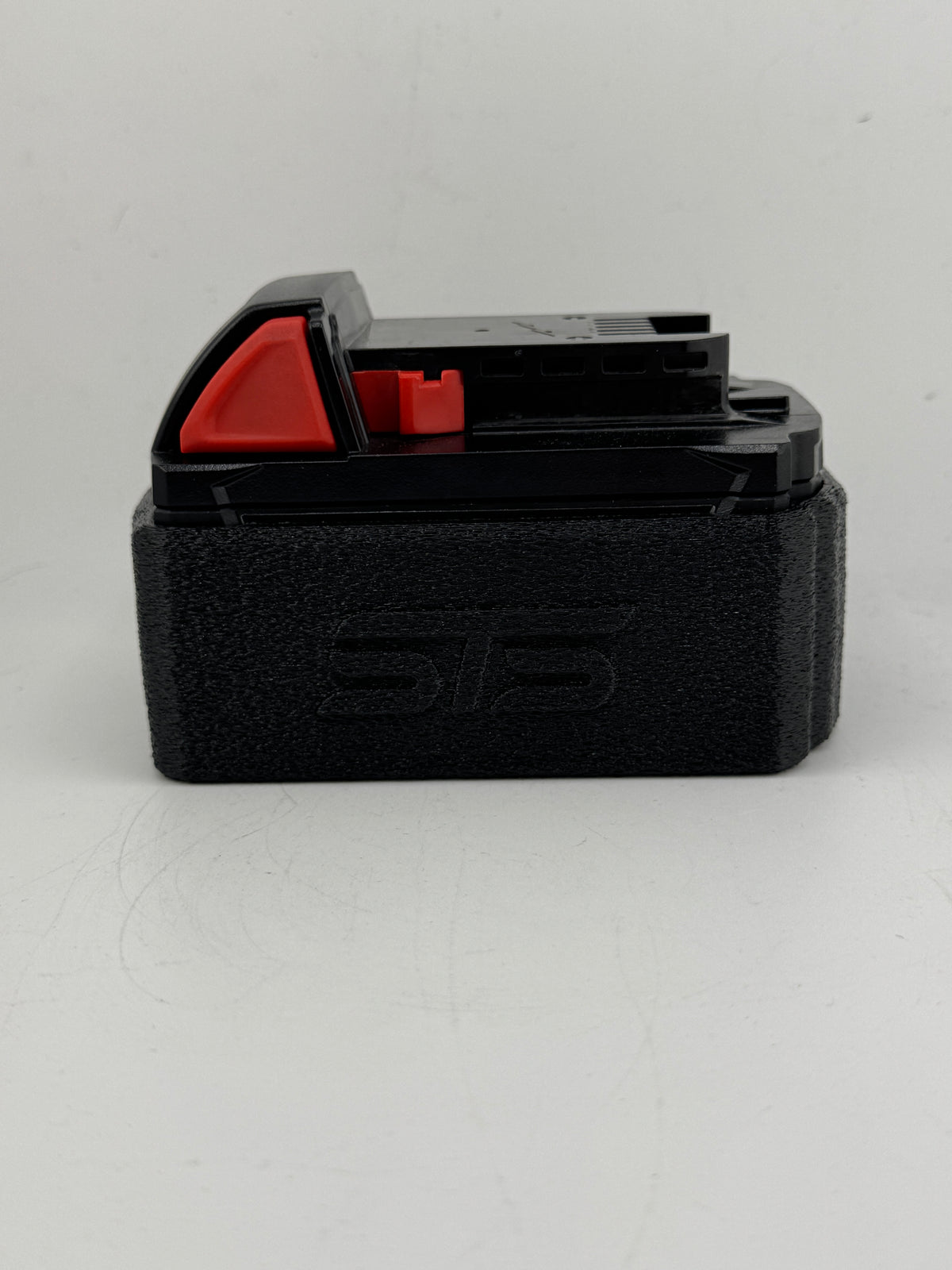 STS Auto Design Tools MW18XCSO — Milwaukee M18 XC Slip-On Magnetic Battery Cover