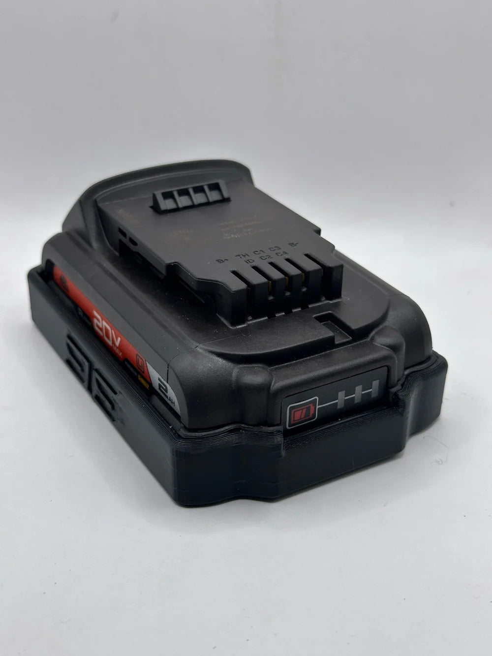 STS Auto Design DWMBR203 – Mac/Dewalt 20V 2.0Ah Magnetic Battery Cover