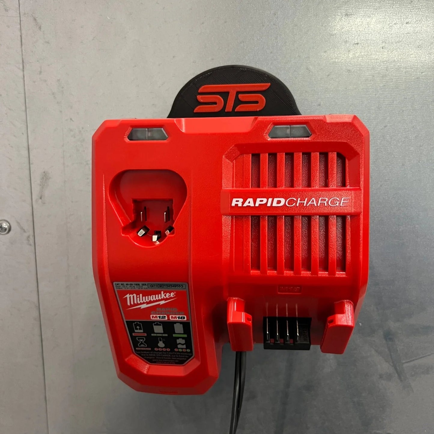 STS Auto Design MW1218RC – Milwaukee M12/M18 Rapid Charger Magnetic Holder