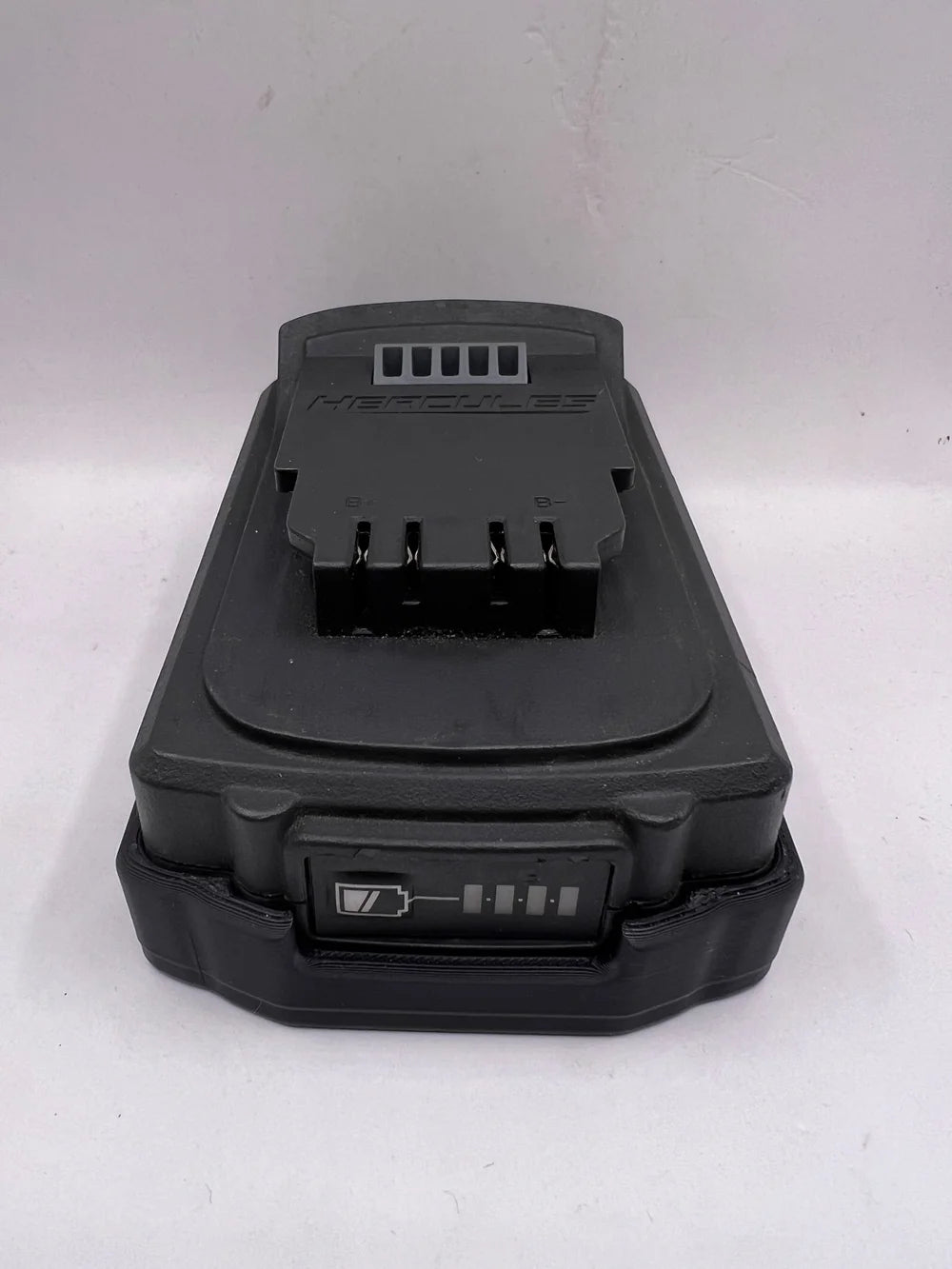 STS Auto Design HC2025 – Hercules 20V 2.5Ah Magnetic Battery Cover