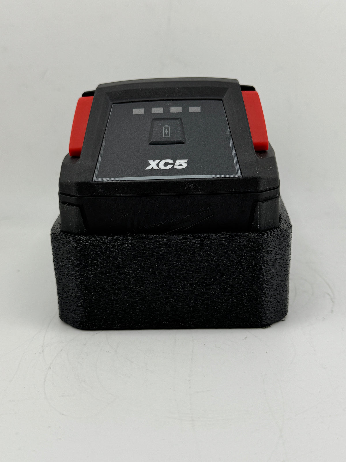 STS Auto Design Tools MW18HXSO — Milwaukee M18 HIGH OUTPUT XC5.0 Slip-On Magnetic Battery Cover