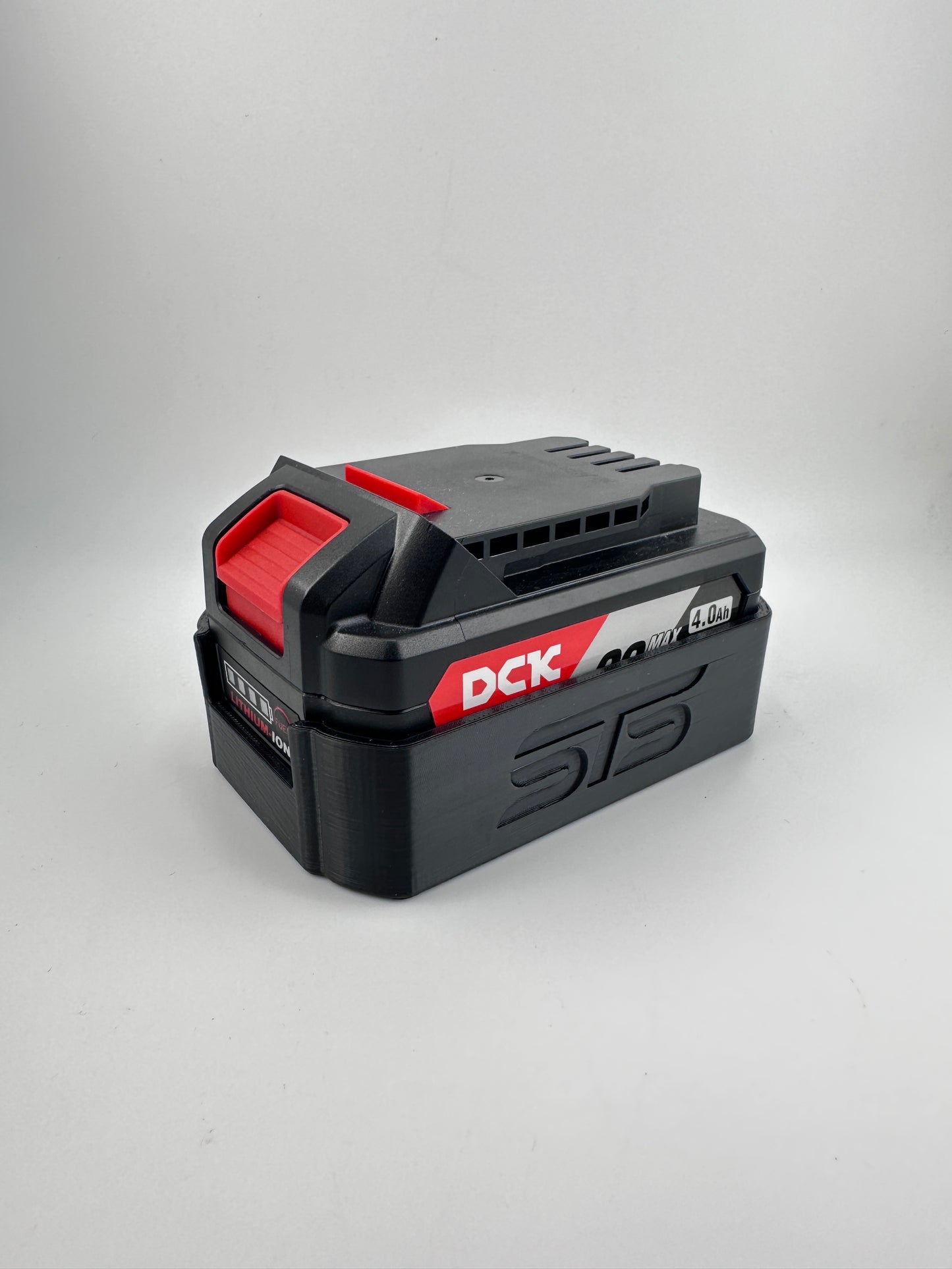STS Auto Design Tools DCK2040 – DCK 20V 4Ah Magnetic Battery Cover