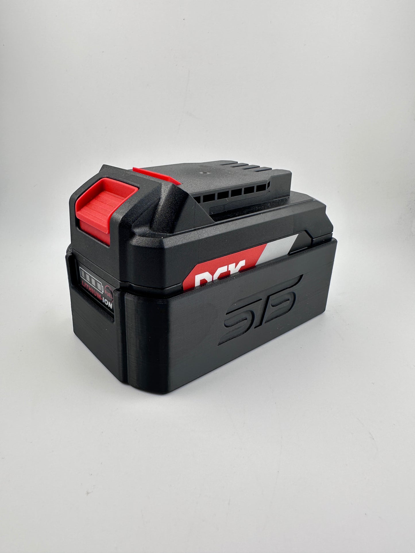 STS Auto Design Tools DCK2060 – DCK 20V 6Ah Magnetic Battery Cover