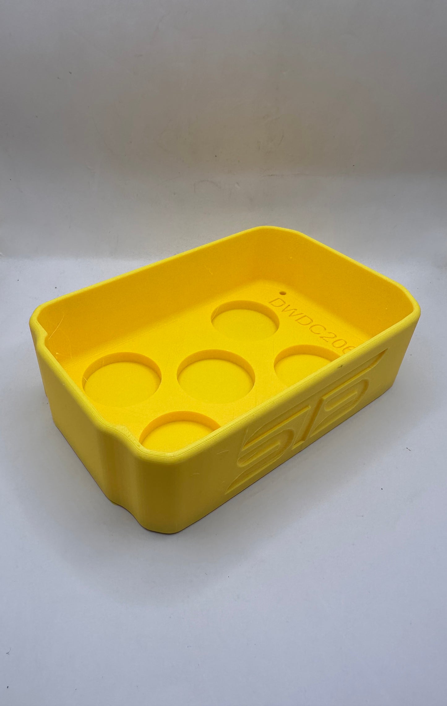 STS Auto Design DWDC206 – Magnetic Battery Cover for Dewalt 20V 6/8Ah