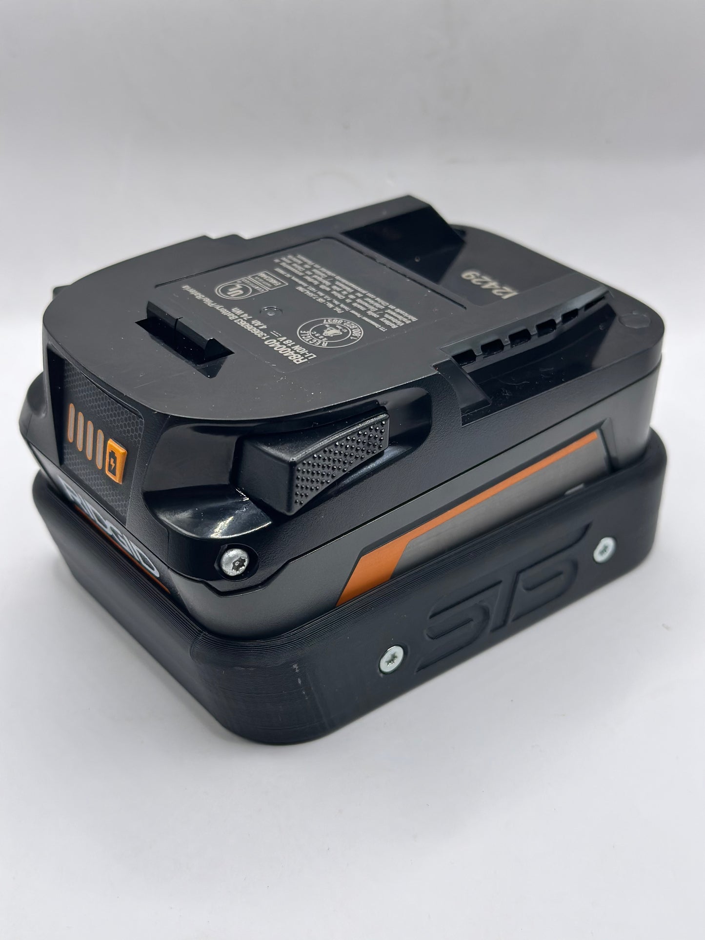 STS Auto Design RG184060 - Ridgid Magnetic Battery Cover