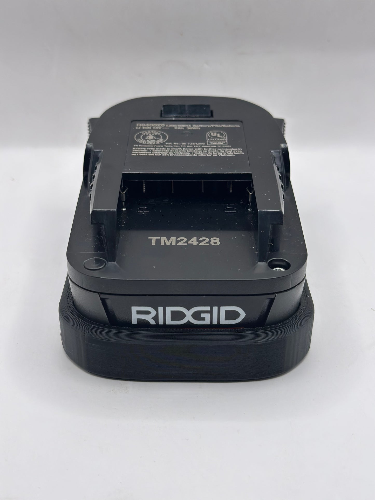 STS Auto Design RG1820 - Ridgid Magnetic Battery Cover