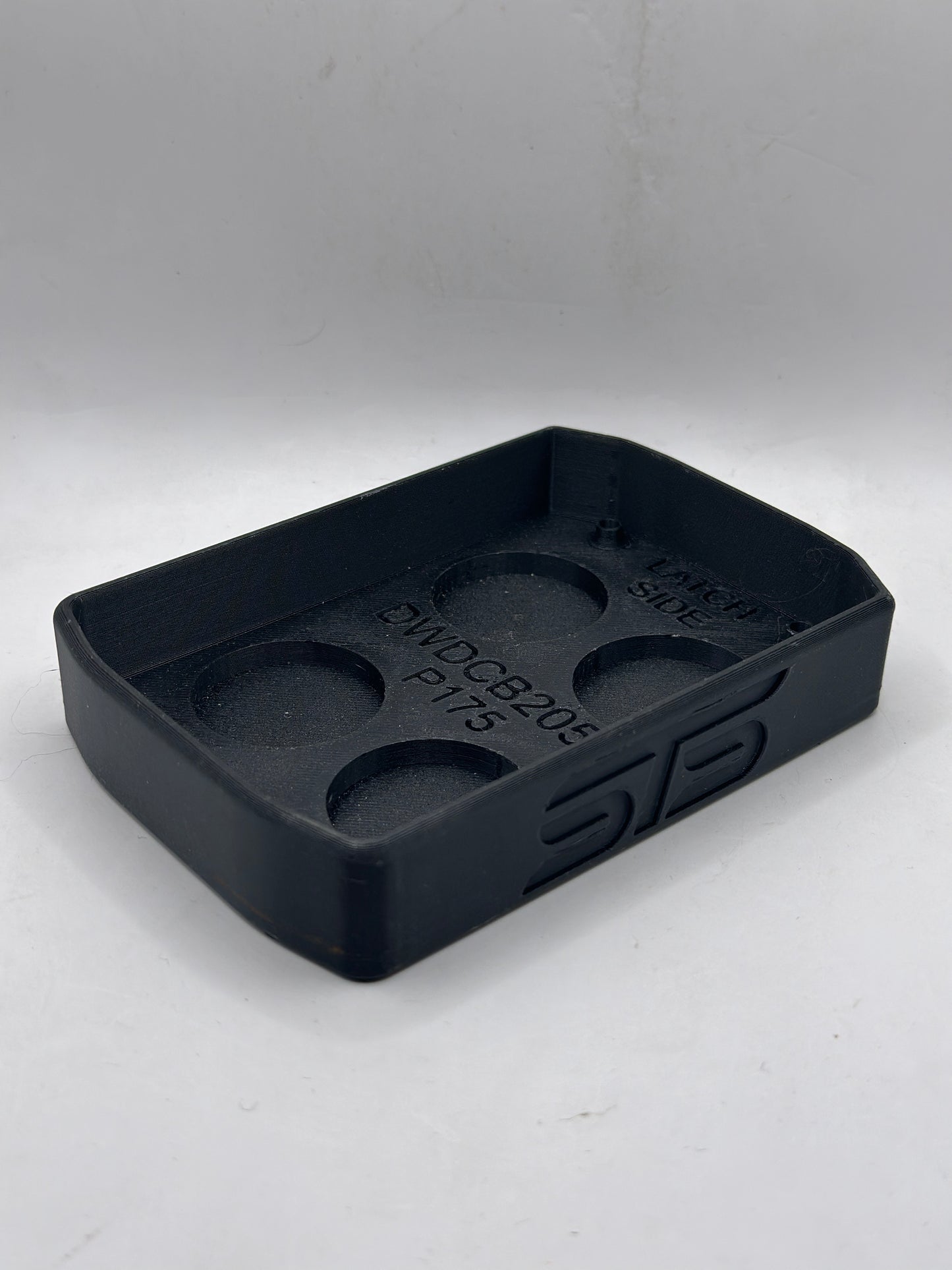 STS Auto Design DWDCB205G - DCB205G/MB204 Magnetic Battery Cover
