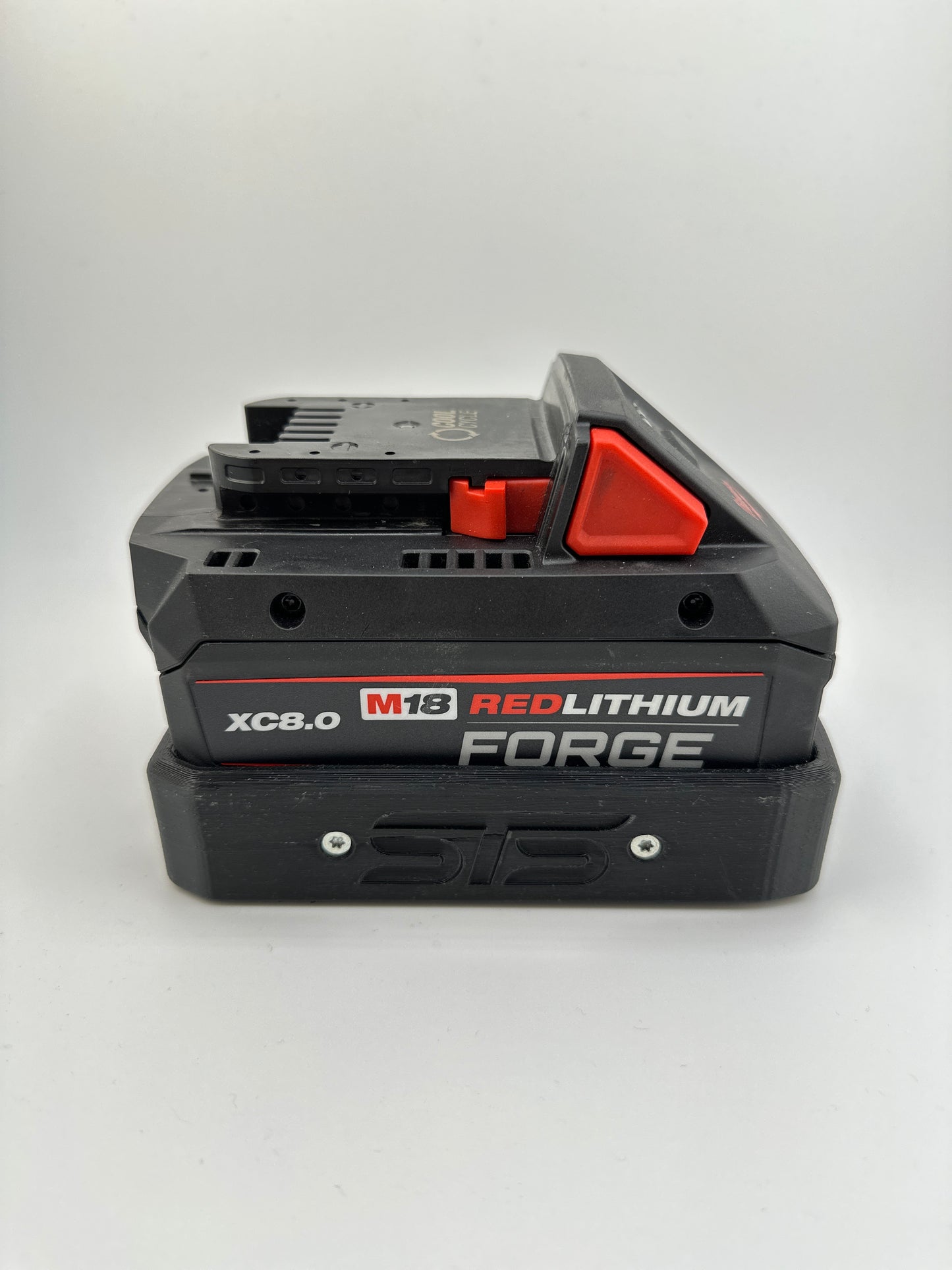 STS Auto Design MW1880F – Milwaukee M18 Forge 8.0 Magnetic Battery Cover