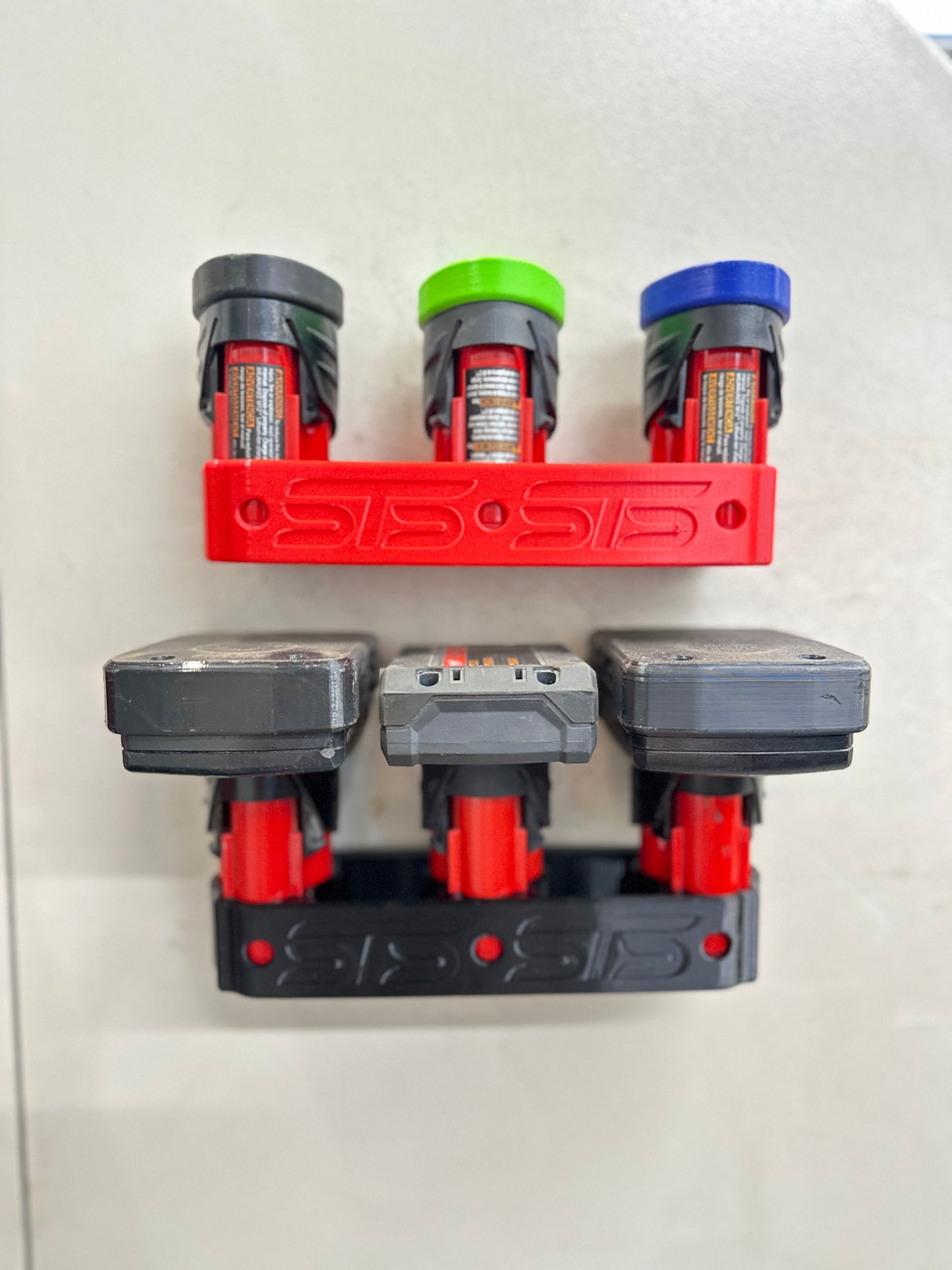 STS Auto Design STSMW12BH – M12 Magnetic Battery Holder for Milwaukee Batteries