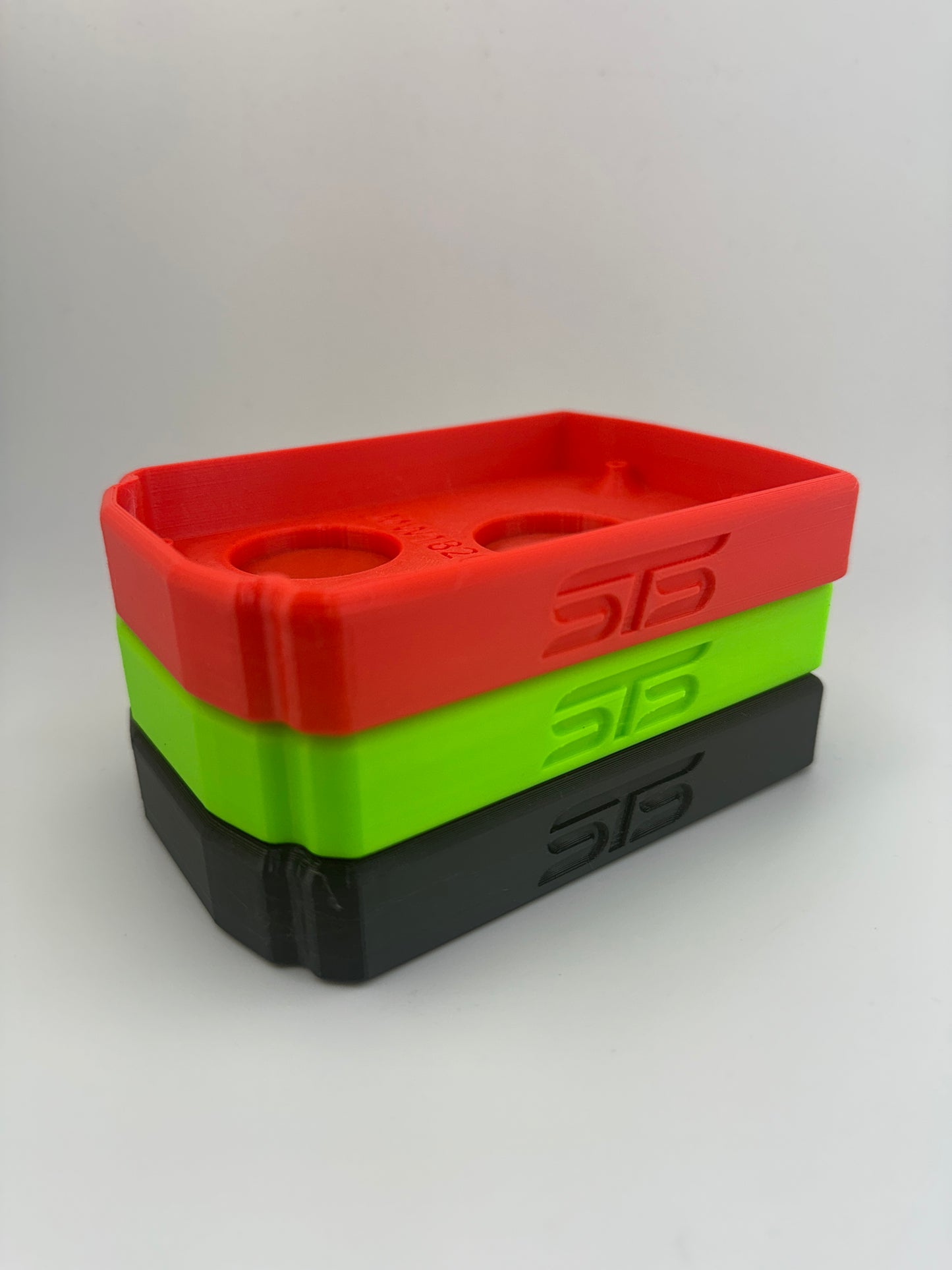 STS Auto Design MW1820T – Flexible Milwaukee M18 1.5/2.0Ah Magnetic Battery Cover