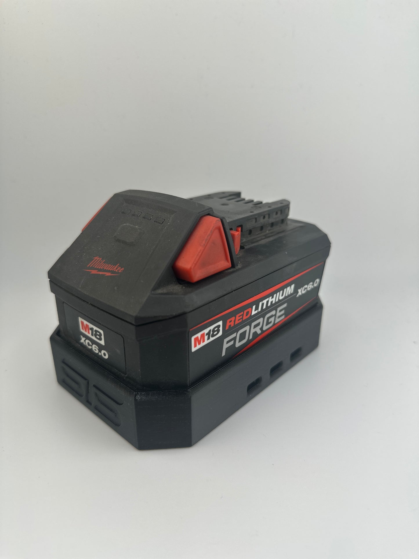 STS Auto Design MW1860F - Milwaukee Style Forge 6.0 Magnetic Battery Cover