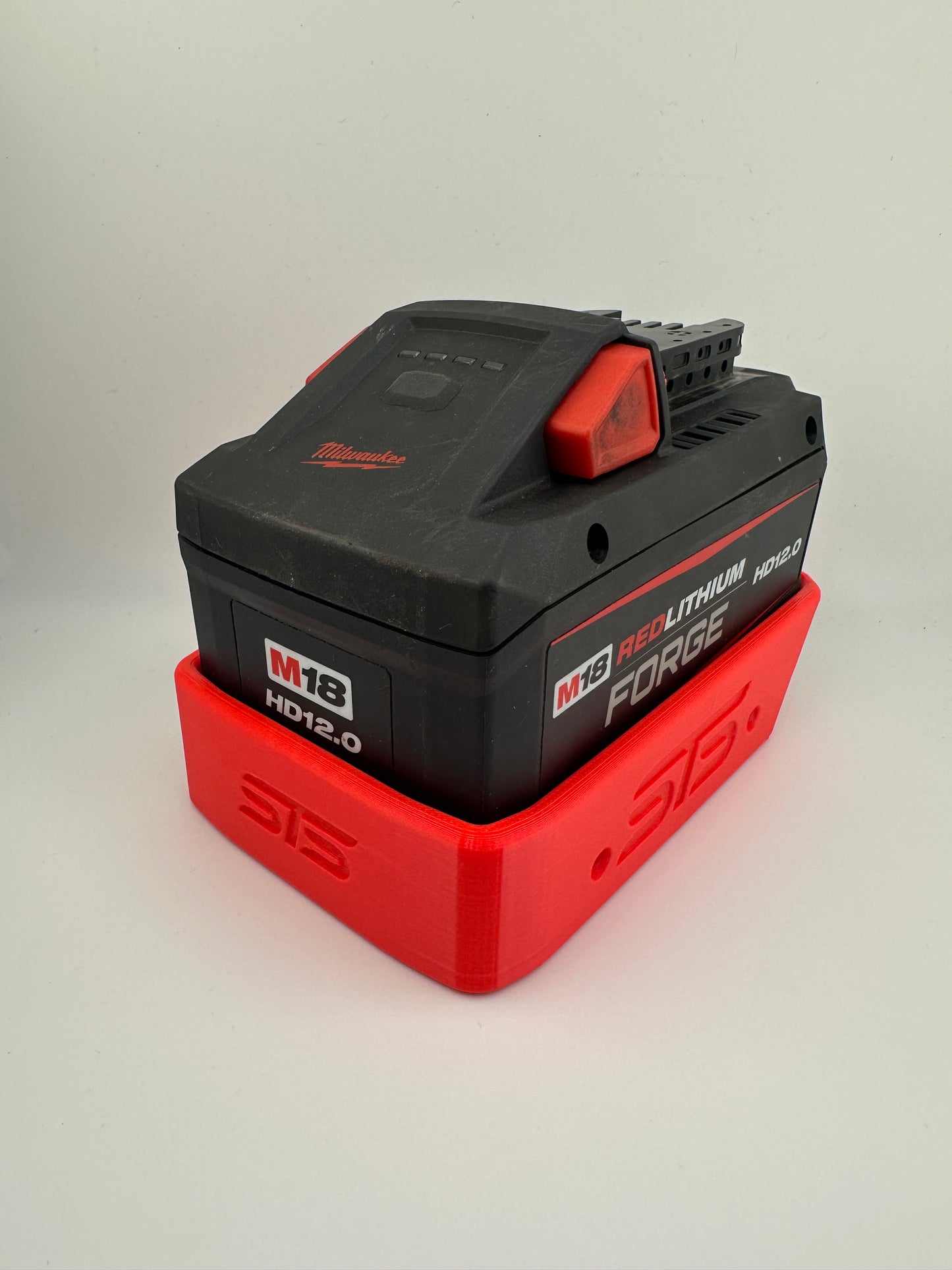 STS Auto Design MW1812FT – Flexible Milwaukee M18 12.0 Forge Magnetic Battery Cover