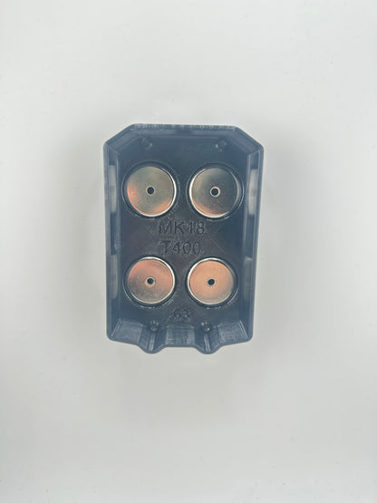 STS Auto Design MK18T – Flexible Makita 18V 3Ah/5Ah Magnetic Battery Cover